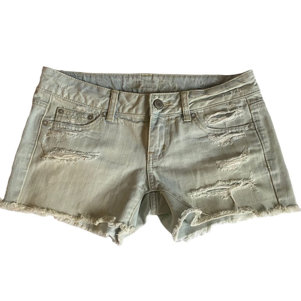 American Eagle Distressed Light Wash Denim Shorts Sz‎ 4